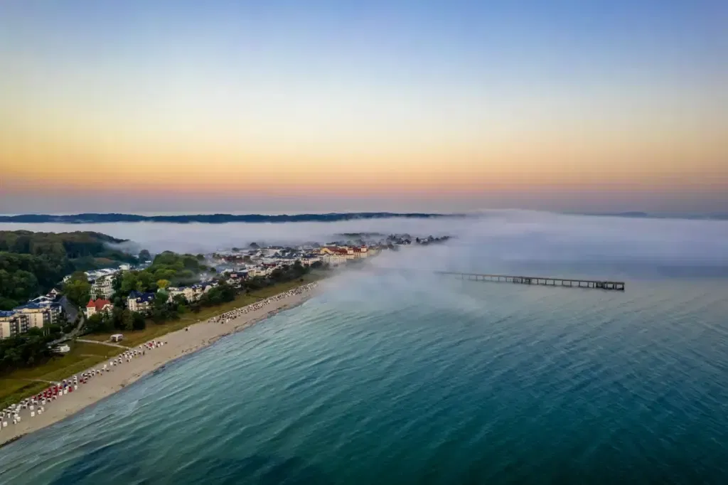 Binz im Frühnebel